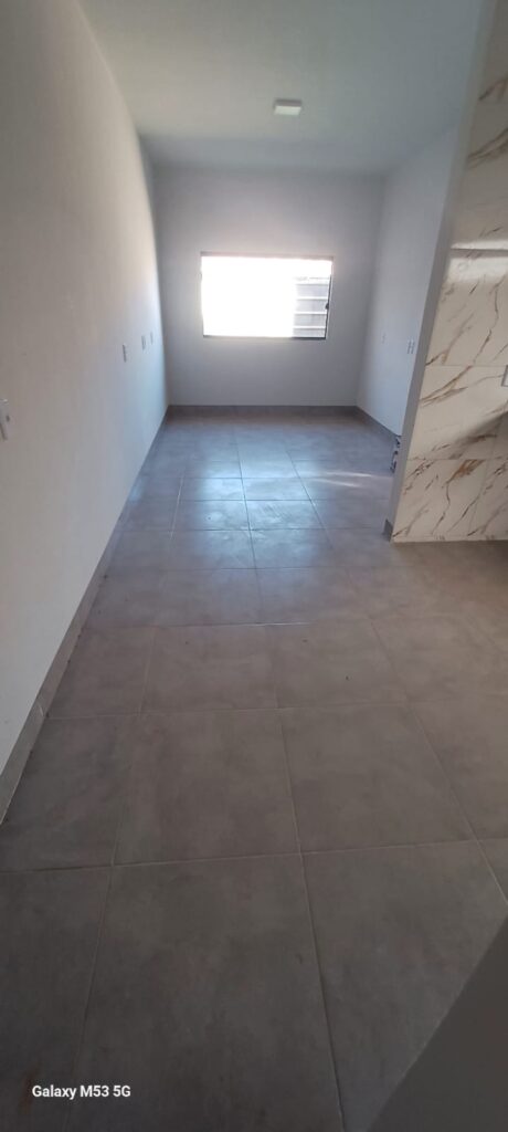 Casa com 2 quartos com quintal em Goianira