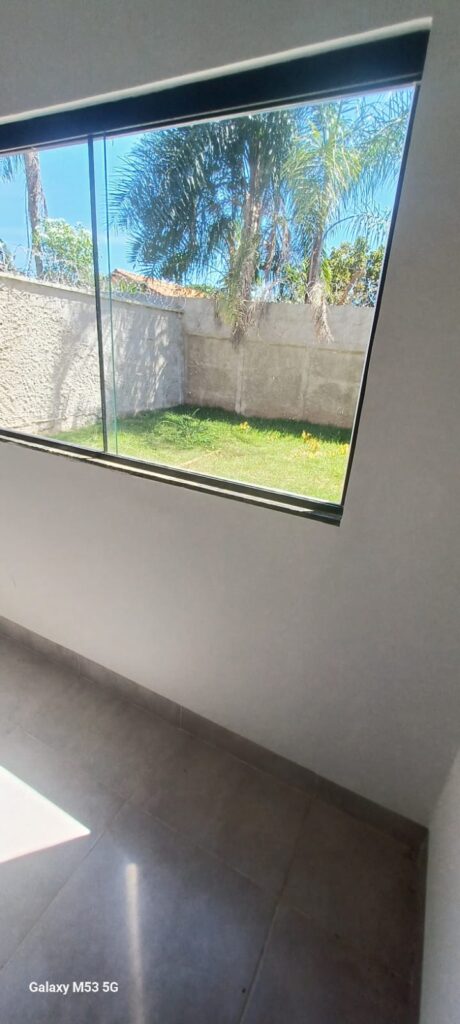 Casa com 2 quartos com quintal em Goianira