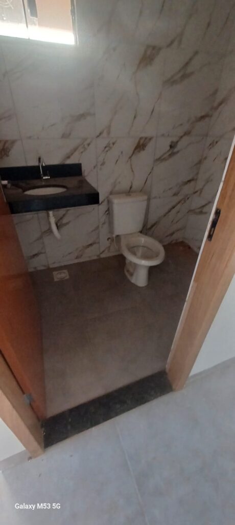Casa com 2 quartos com quintal em Goianira