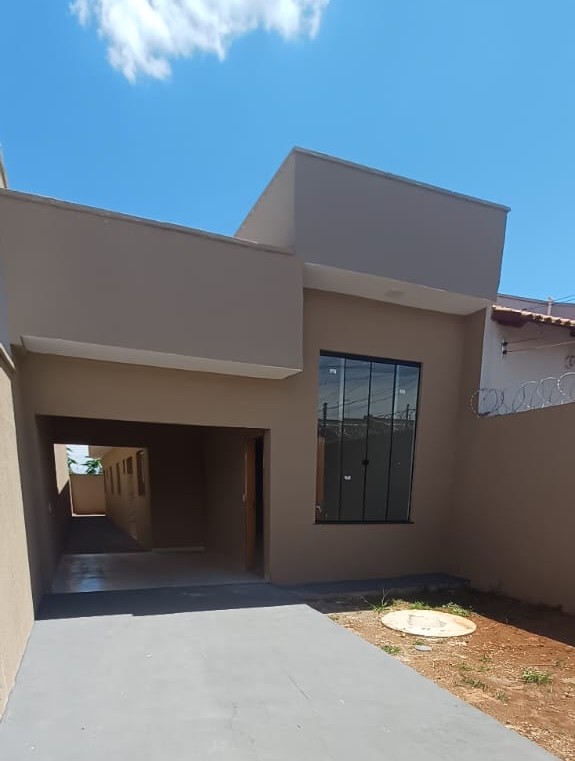 Casa 3 quartos em Goianira – GO